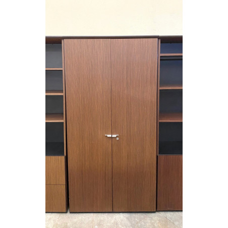 armoire haute steelcase portes battantes en bois
