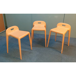 Tabouret YUYU orange pastel  extérieur occasion outdoor Design by Stefano Giovannoni